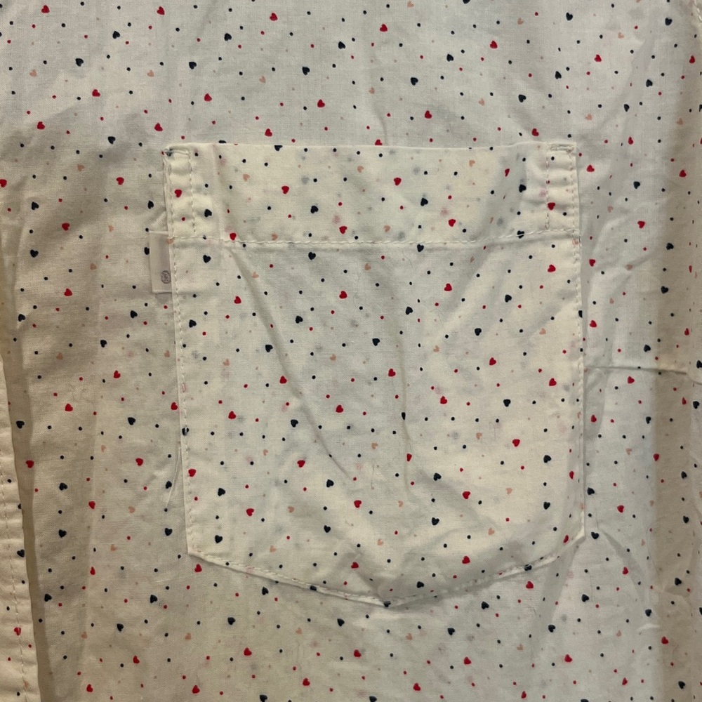Levi's Cream mini heart graphic Button Down Shirt. GUC! - Picture 4 of 7